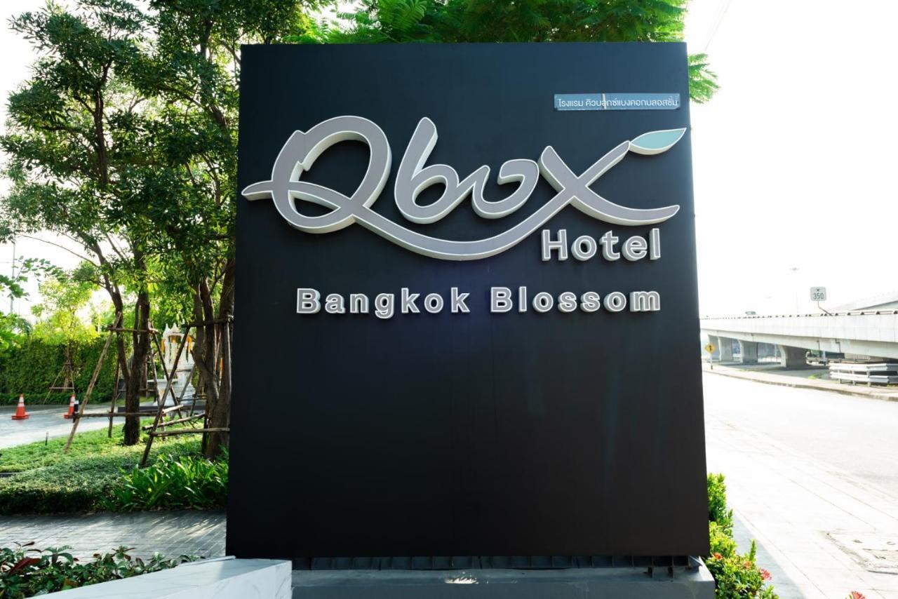 Q Box Hotel Bangkok Blossom Sha Plus Exterior photo